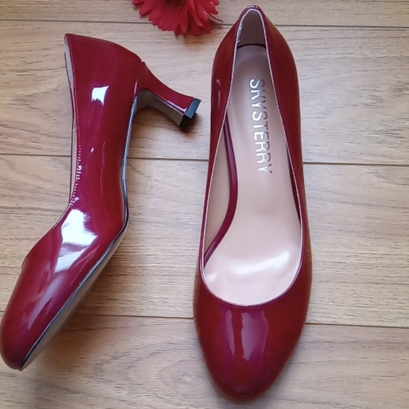 Skysterry | Rich Red Patent Heels - Picture 4 of 7
